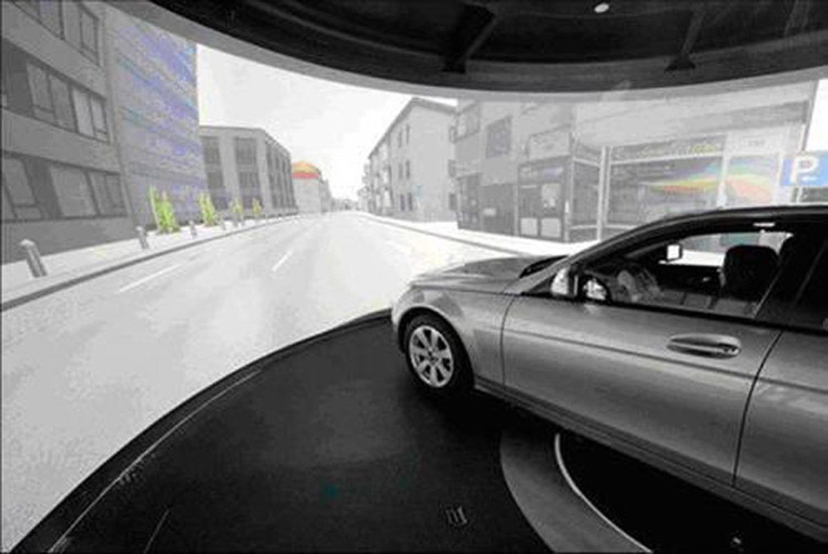 互动电影虚拟驾驶.jpg