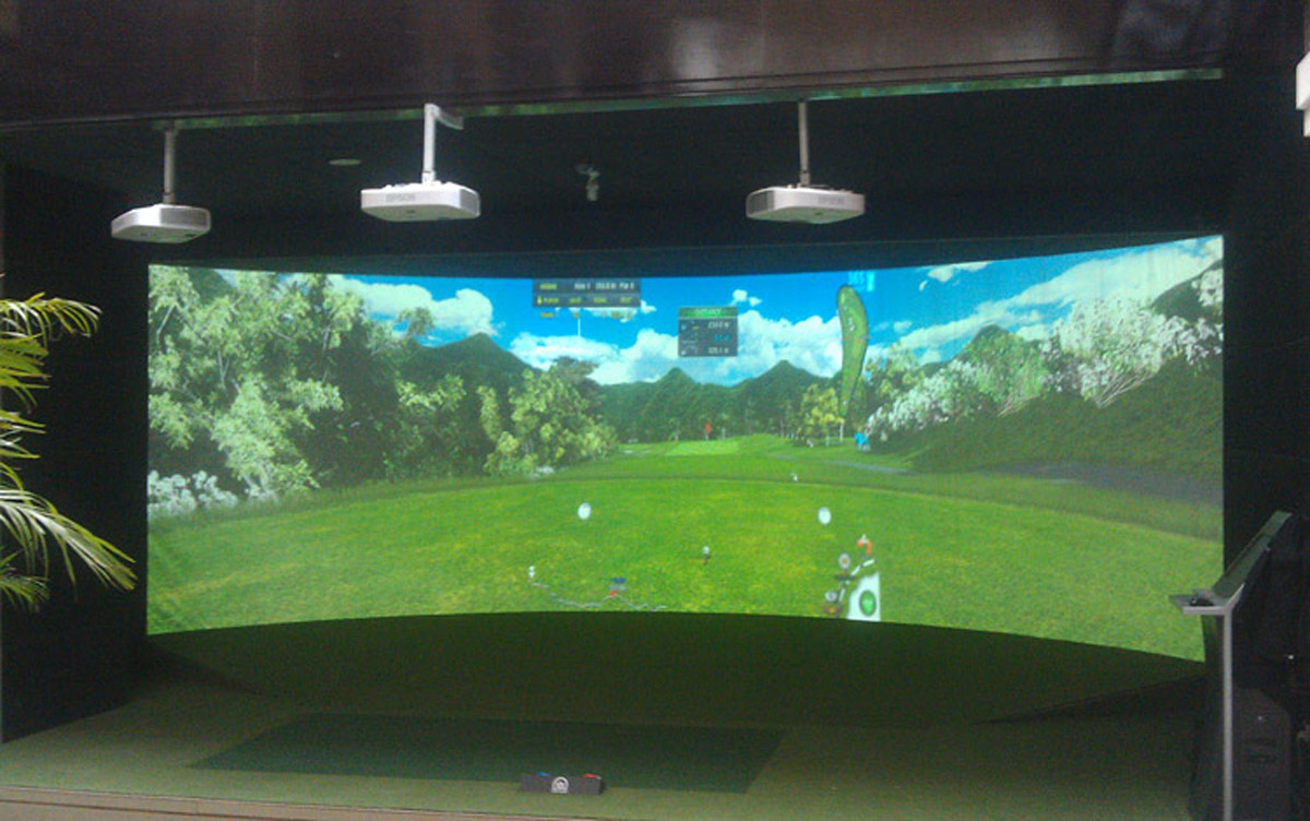 互动电影高尔夫模拟设备.jpg