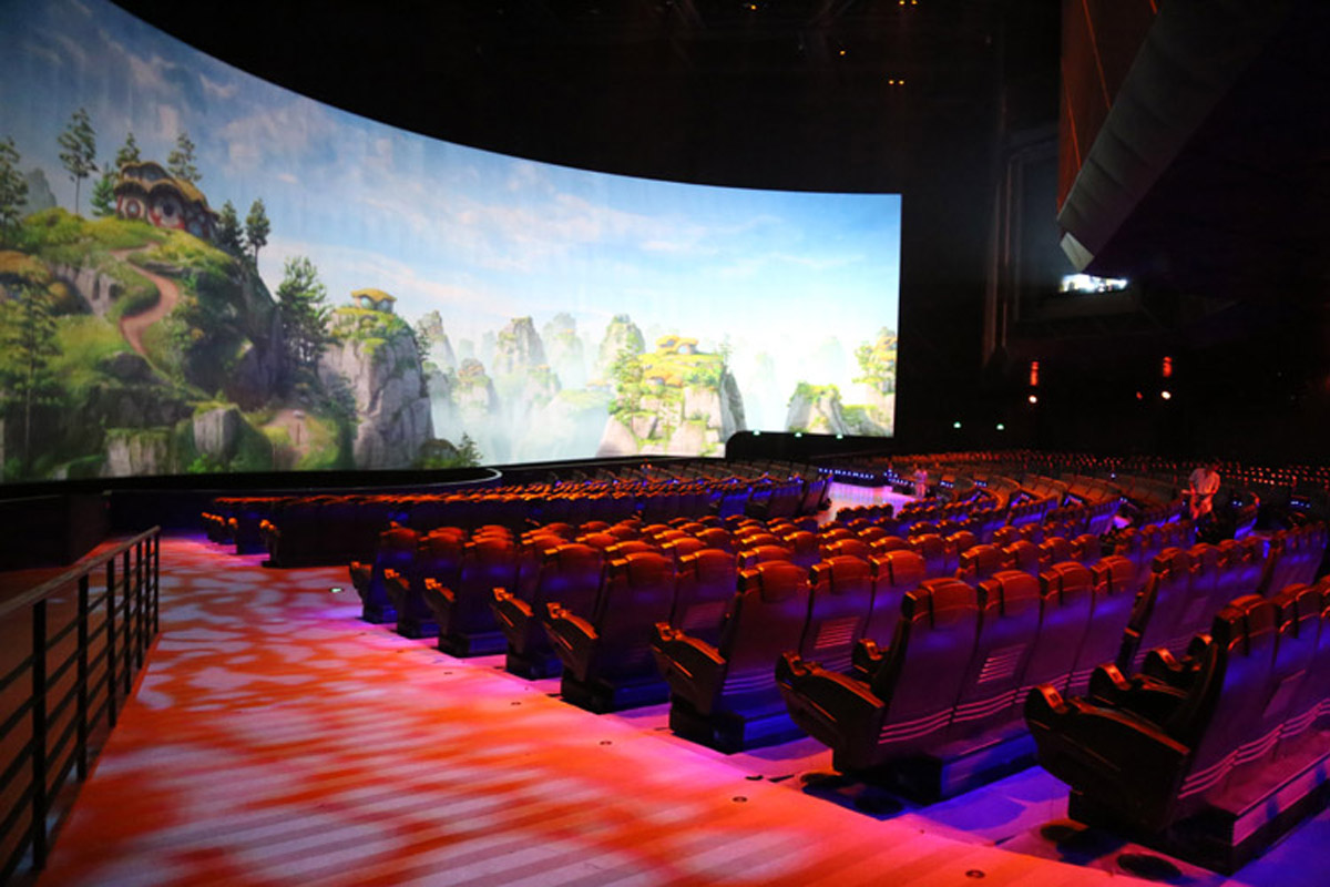 互动电影IMAX4D巨幕影院.jpg